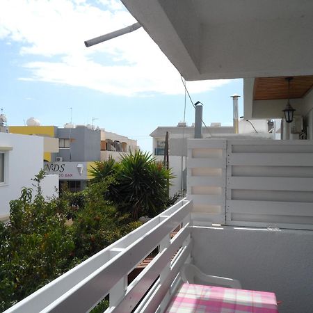 Sunshine Apts, Two Bedroom , Free Internet, No 3 Ayia Napa Exterior photo