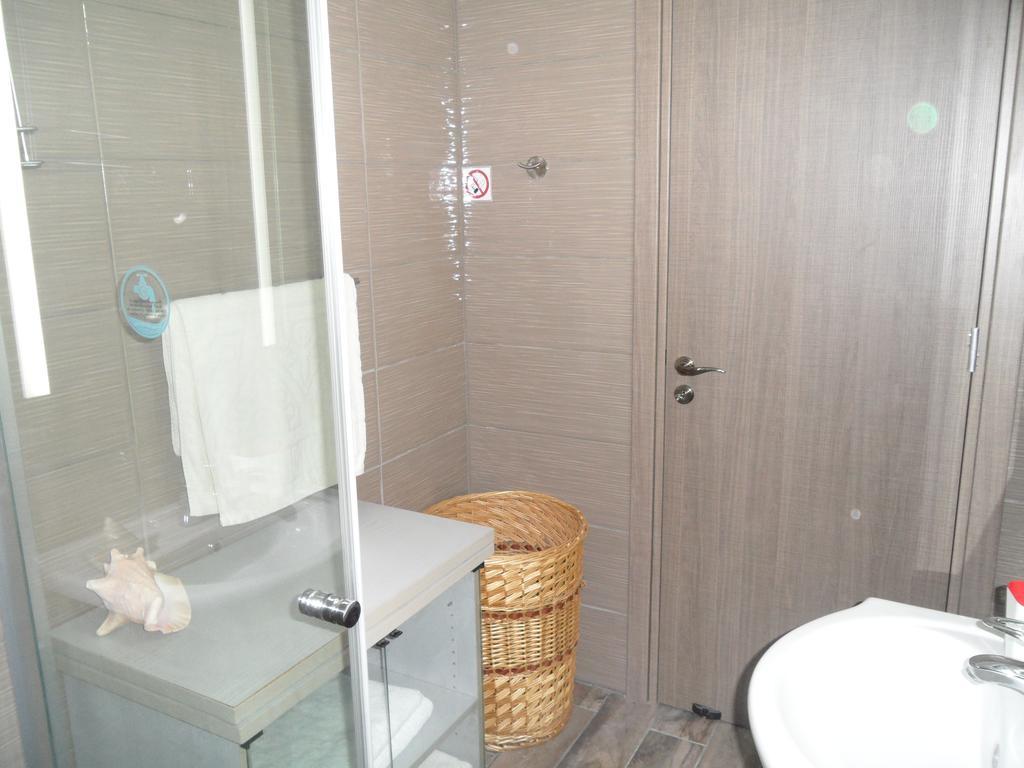 Sunshine Apts, Two Bedroom , Free Internet, No 3 Ayia Napa Exterior photo