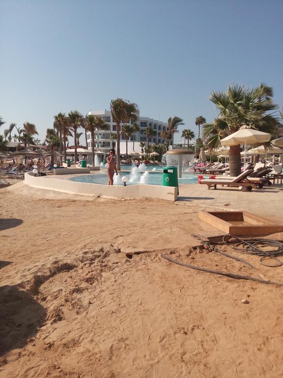 Sunshine Apts, Two Bedroom , Free Internet, No 3 Ayia Napa Exterior photo