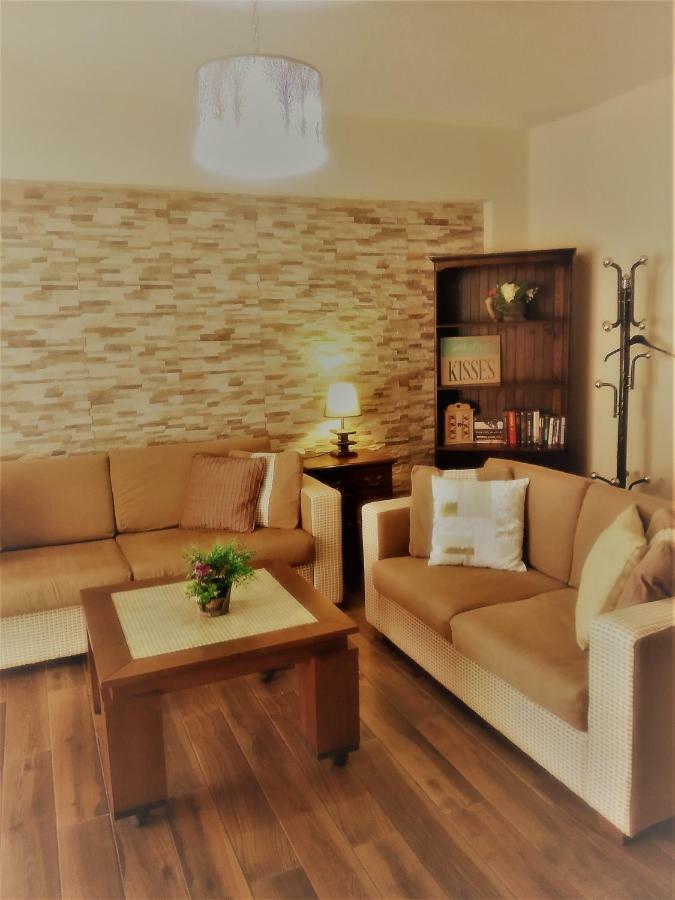 Sunshine Apts, Two Bedroom , Free Internet, No 3 Ayia Napa Exterior photo